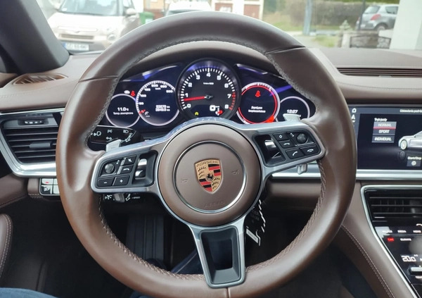 Porsche Panamera cena 396060 przebieg: 51000, rok produkcji 2019 z Piława Górna małe 596